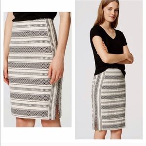 NWT LOFT Patterned Pencil Skirt